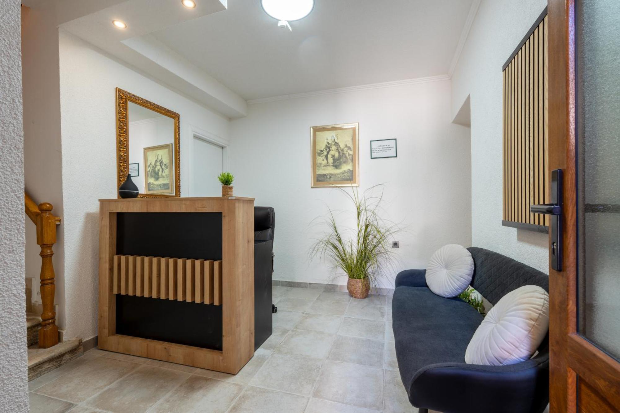 Apartments Villa Sol Стон Екстериор снимка