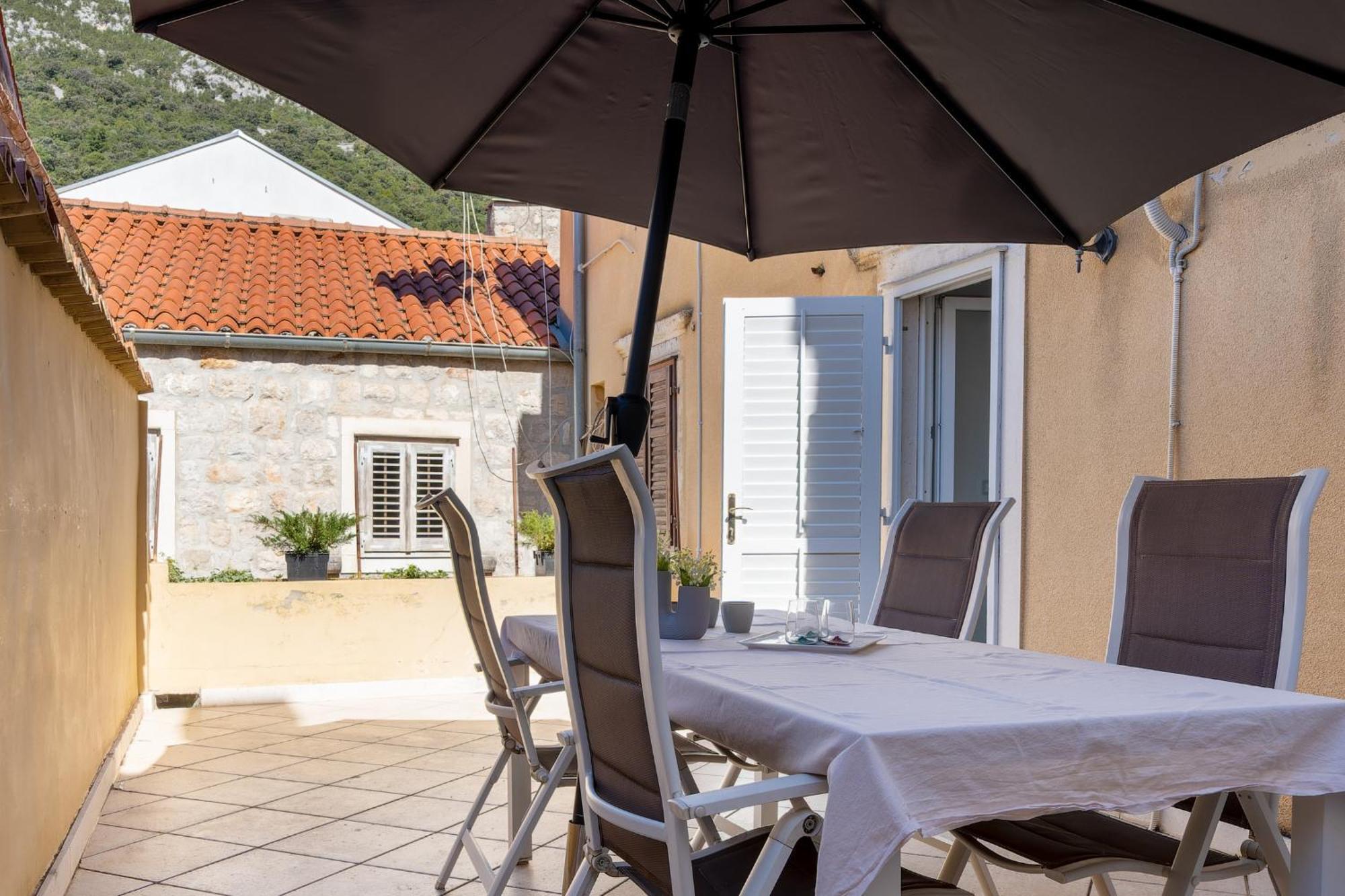 Apartments Villa Sol Стон Екстериор снимка